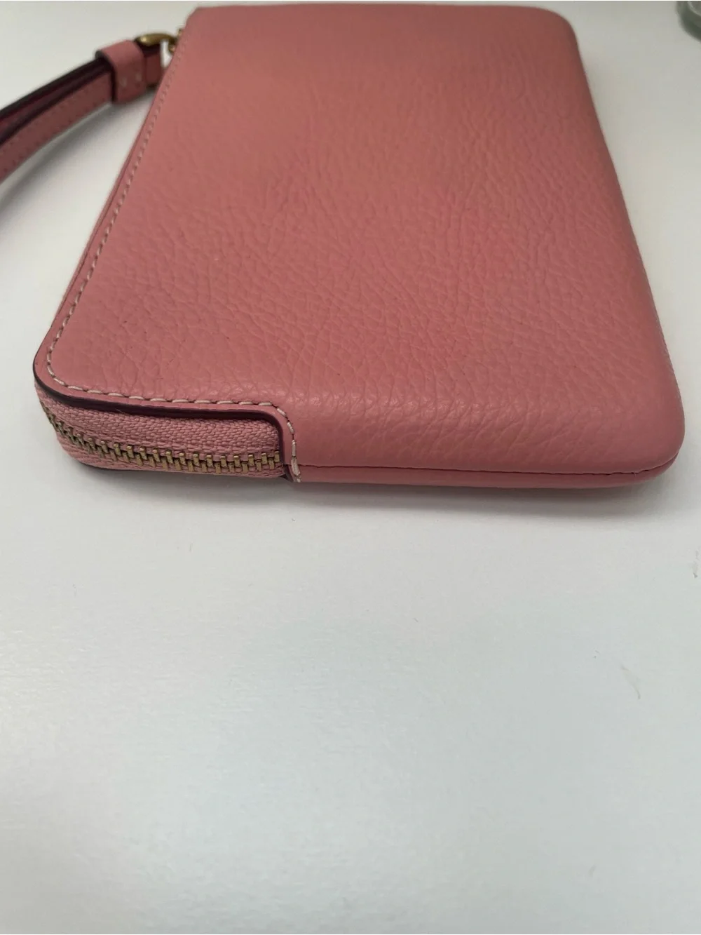 Coach wristlet pink